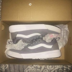 Vans W Size 7